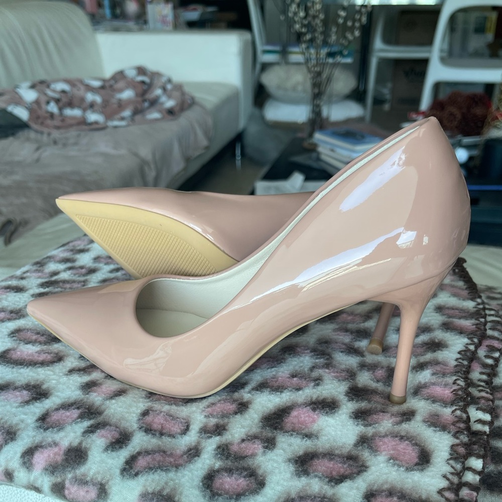 Women’s Shoes